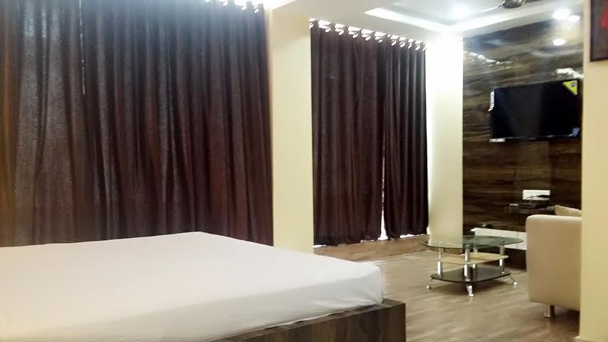 Hotel Crystal International Dhanbad Exterior photo